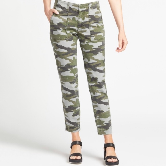 NWT Kut From The Kloth Reese High Waisted Camo Utility Pants - Picture 1 of 7